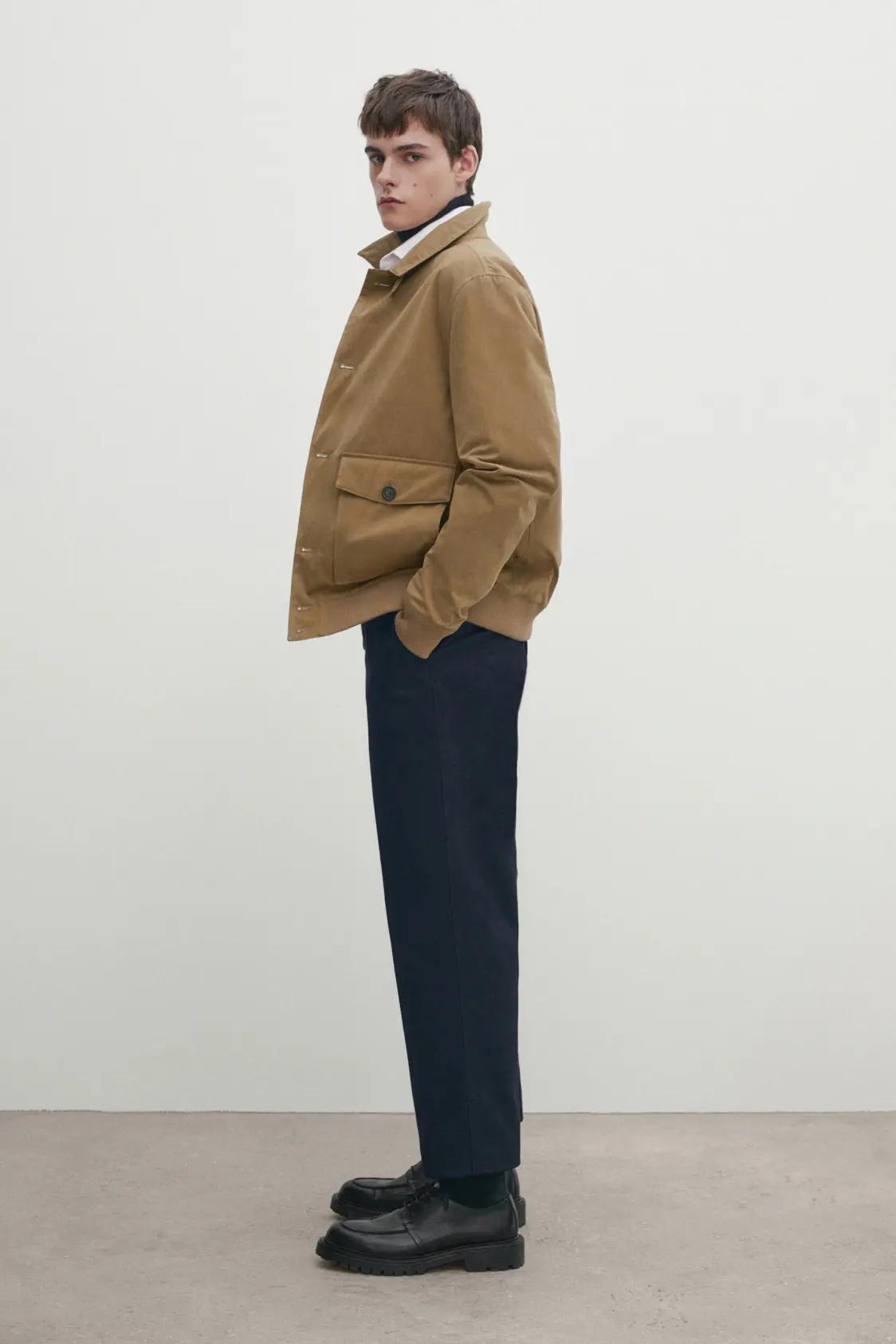 Cotton blend jacket with pockets